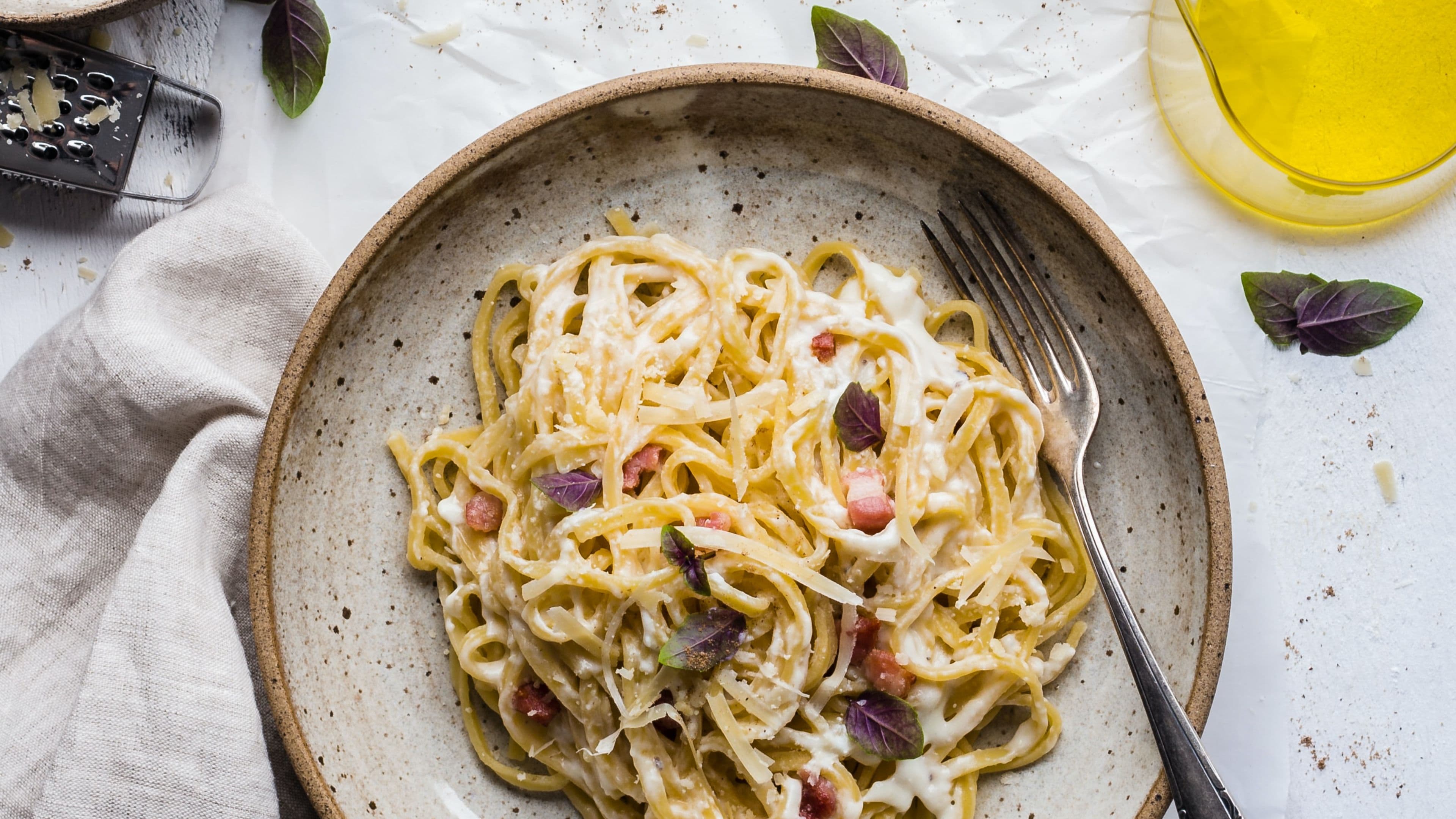 How to make a good Spaghetti Carbonara like Italians?